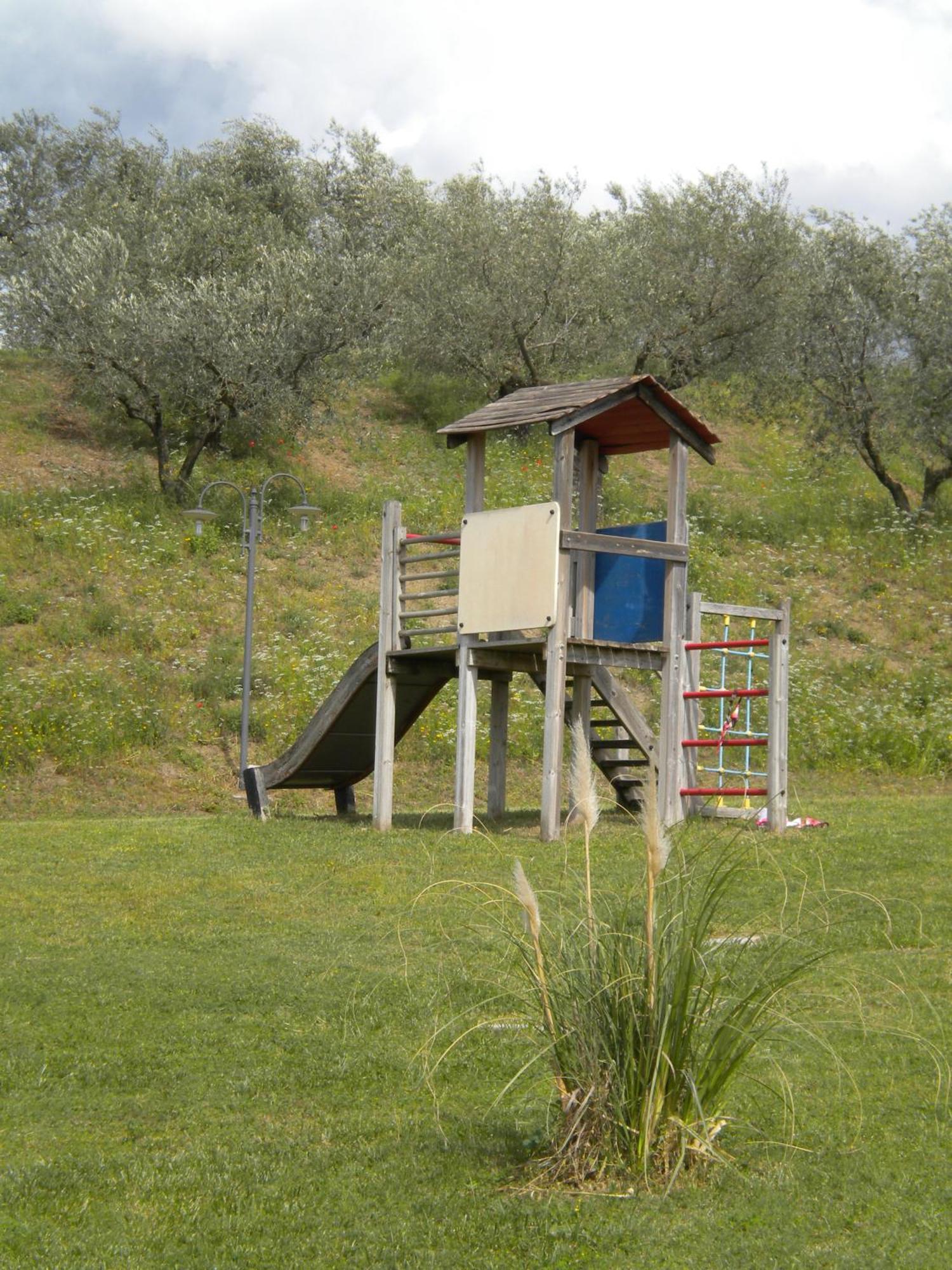 Il Poggio Delle Ginestre Torgiano Exterior foto